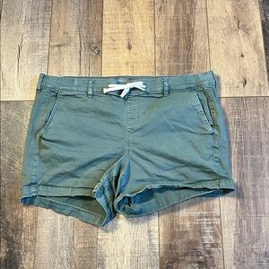 Torrid Olive Green Shorts Pull On Elastic Drawstring Waist Size 1X